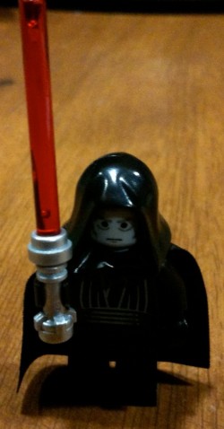Click to see Emperor MiniFig